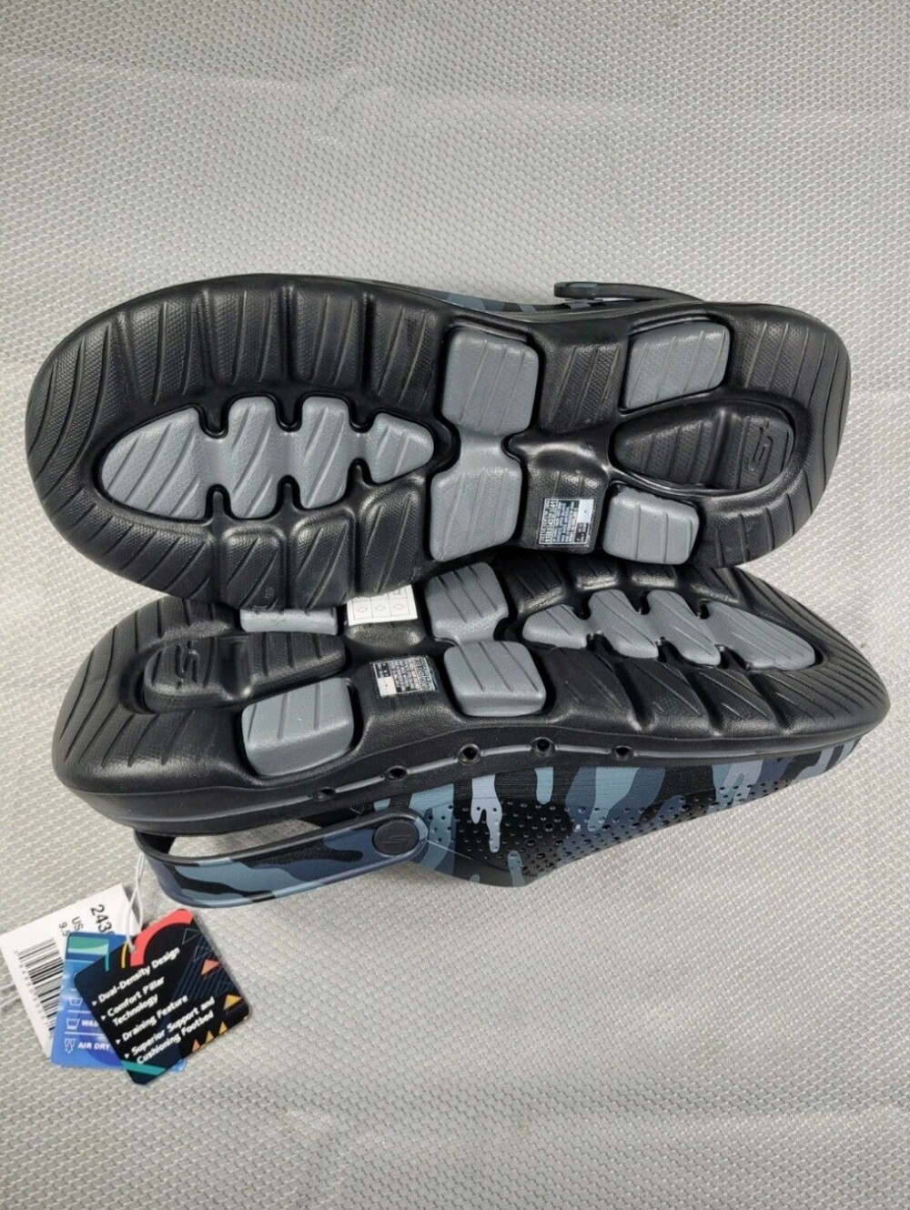 Skechers Go Walk 5 Hideout Mens Size 9.5 Camo Clogs Shoes NWT - Picture 8 of 9